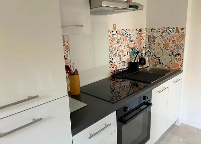 Apartment Sleeps 2 Juan-les-Pins