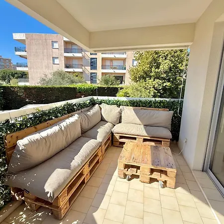 Apartment Sleeps 2 Juan-les-Pins